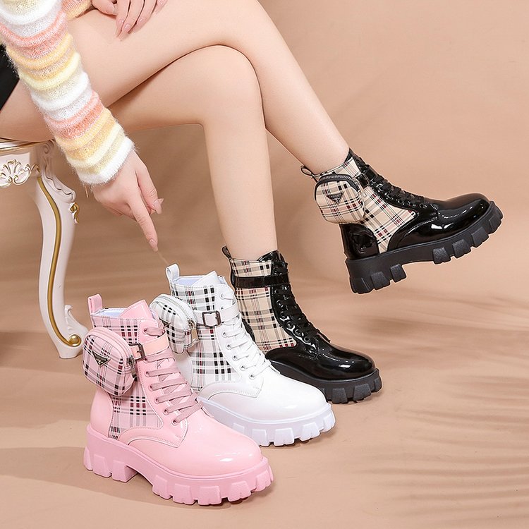 O1CN01JtCKR11UjJz52h6hC_!!2254052553 Martin boots women's - Image 1