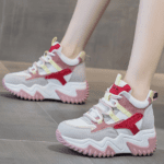 Red dragonfly small thick-soled dad shoes for women - Image 3