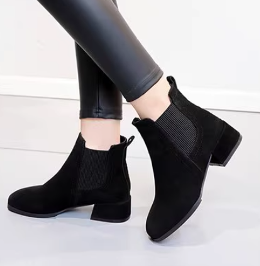 Screenshot 2025-10-29 163719 Winter padded short boots for women LA5532 - Image 1