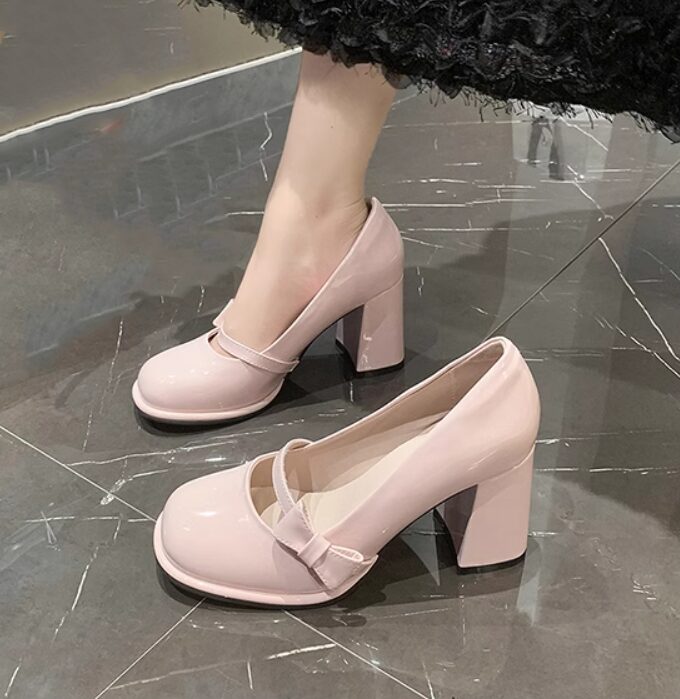 Screenshot 2025-02-12 163119 Summer shallow thick heels - Image 1
