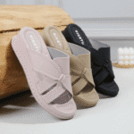 New 2025 spring and summer sandals for women cross-border large size casual light sweet thick-soled slippers - Image 2