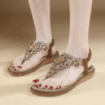 New 2025 Cross-border flat-soled clip-on rhinestone comfortable sandals for women
