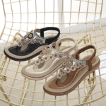 New 2025 Cross-border flat-soled clip-on rhinestone comfortable sandals for women - Image 5