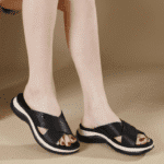 New 2025 thick bottom cross-border large size light sweet women slippers women - Image 4