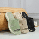 New 2025 Spring and Summer Amazon Casual Rhinestone Sandals Women's Non-slip Beach Wedge Slippers - Image 5