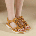 New 2025 ethnic style Bohemian retro beaded elastic band versatile wedge sandals for women - Image 5