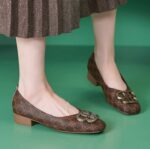 New 2025 spring and autumn soft sole comfortable slip-on mother shallow mouth single shoes women - Image 4