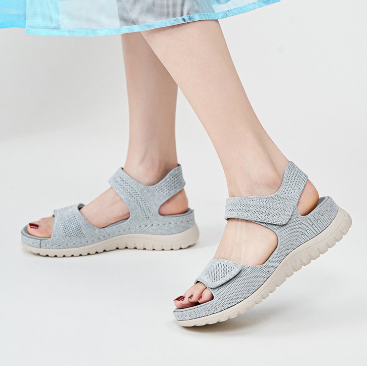 O1CN01vaSq6c2DMZ6vjY78w_!!3707858595-0-cib Amazon European and American sports casual sandals new 2025 Velcro hollow beach thick bottom women’s sandals - Image 1