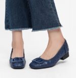 New 2025 spring and autumn soft sole comfortable slip-on mother shallow mouth single shoes women