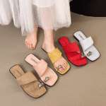 New French retro metal toe low heel sandals