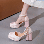 Retro embroidered Chinese style baotou sandals for women - Image 3