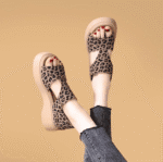 Brand two-way sandals for women 2025 new summer thick-soled non-slip - Image 2