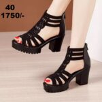 Available 40 Size Heel LA1785