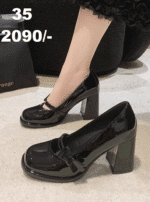 Available 35 Size Heel LA1885