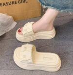 2025 New Fashionable, Simple, Versatile, Platform Sandals for Summer, Soft Sole, Feels Like Walking on Clouds, One-Strap Sandals - Image 4