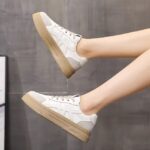 Women's 2025 Autumn New Style Student Skate Shoes with a "Stepping on Poop" Feel - Thick Sole, Comfortable Casual Sports Shoes - Image 5