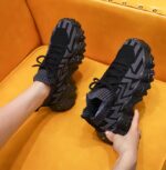 2025 Summer New Breathable Flyknit Thick-Soled Dad Shoes Lightweight Fashionable Versatile Plus Size Export Women's Shoes White Sneakers - Image 4