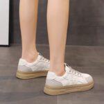 Women's 2025 Autumn New Style Student Skate Shoes with a "Stepping on Poop" Feel - Thick Sole, Comfortable Casual Sports Shoes - Image 3