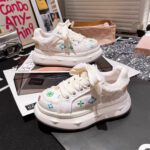 2025 New Embroidered Canvas Shoes, Thick-Soled Platform Casual Shoes, Sneakers