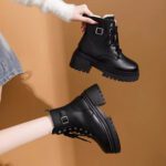 British style motorcycle black platform lace-up Martin boots, new autumn/winter 2025 style, fleece-lined, sweet and cool belt buckle ankle boots. - Image 4