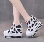 Thick-soled, 11cm high heel women's shoes, new spring and autumn sports shoes, Korean style student shoes, canvas wedge heel.