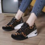 2025 New Style Foreign Trade Sports Shoes, Fashionable Heel-Increasing Plus Size Women's Shoes - Image 3