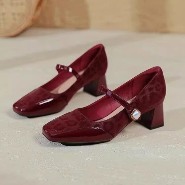 burgundy