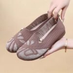 Smart & Sleek - Image 3