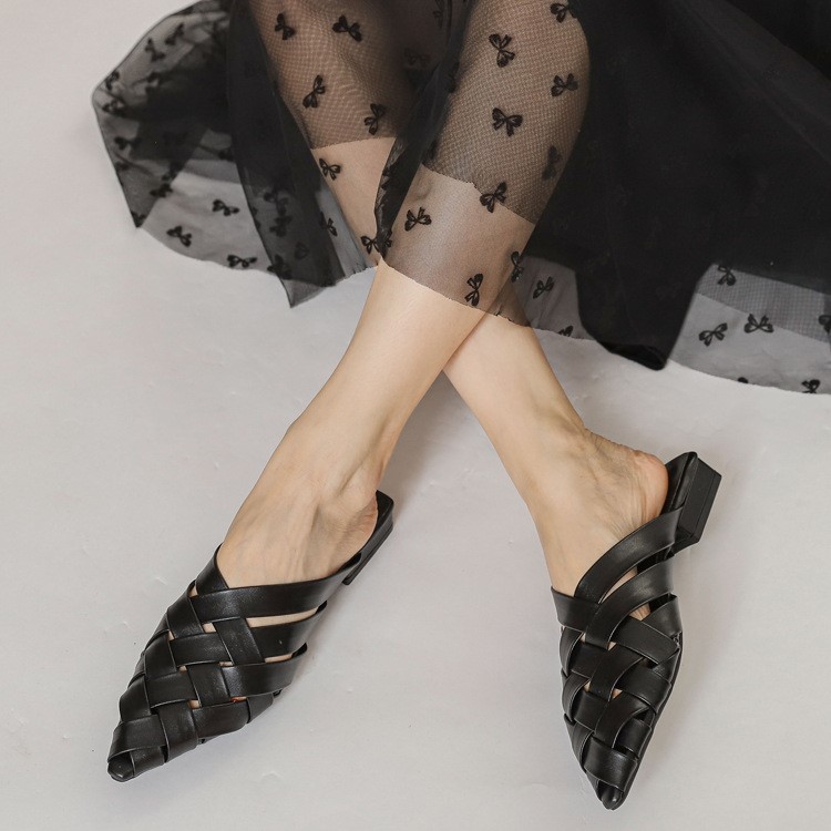 O1CN01IqiHd81zmlGV3s4AR_!!2208329406757-0-cib Hollow Woven Pointed Toe Sandals for Women 2026 Summer - Image 1
